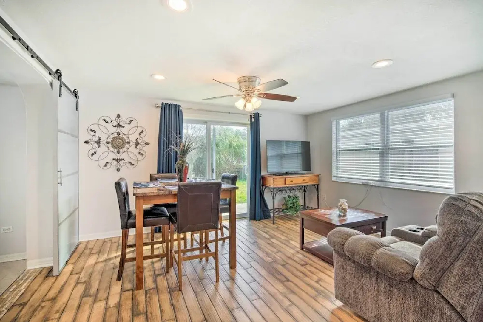 Sun-soaked Hudson Getaway w/ Canal Access!