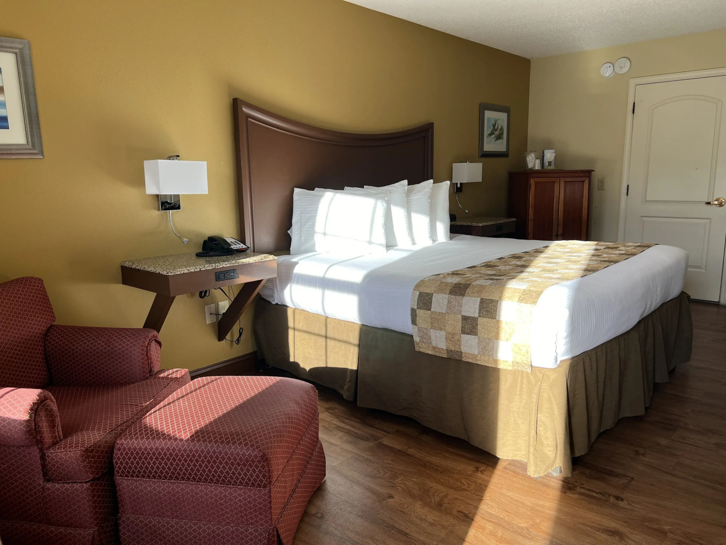 Atkinson inn and suites
