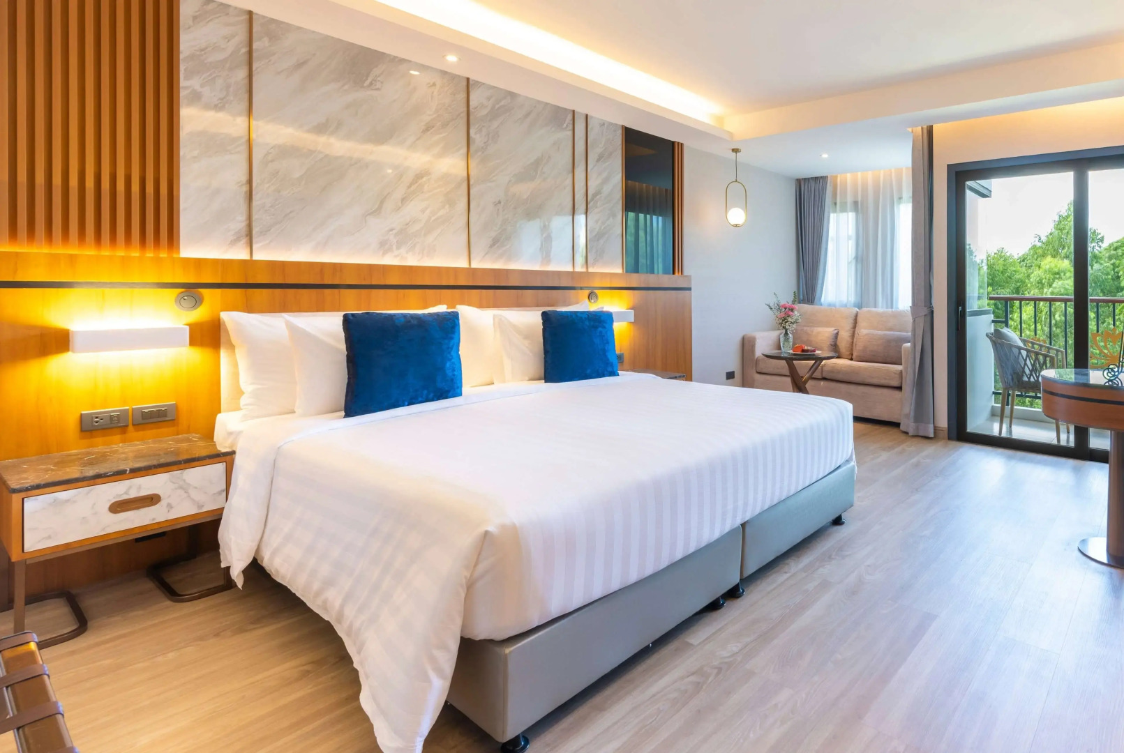 Отель Wyndham Jomtien Pattaya