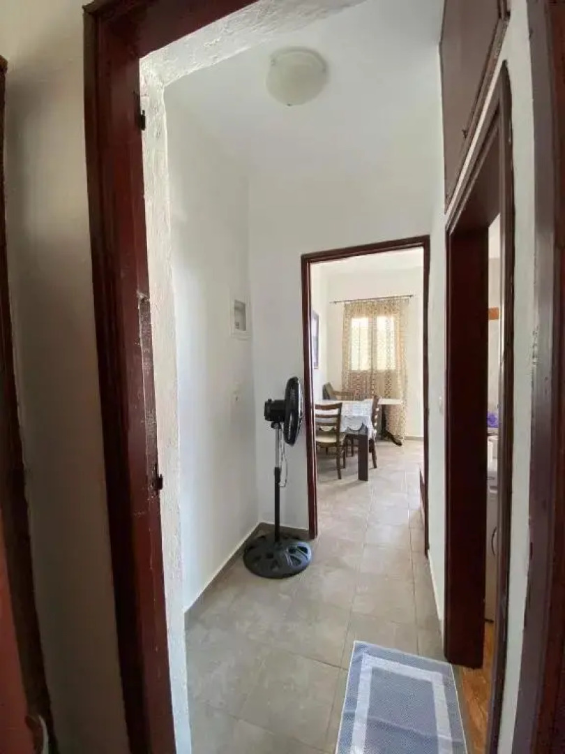 Giannis-Kleopatra House 1