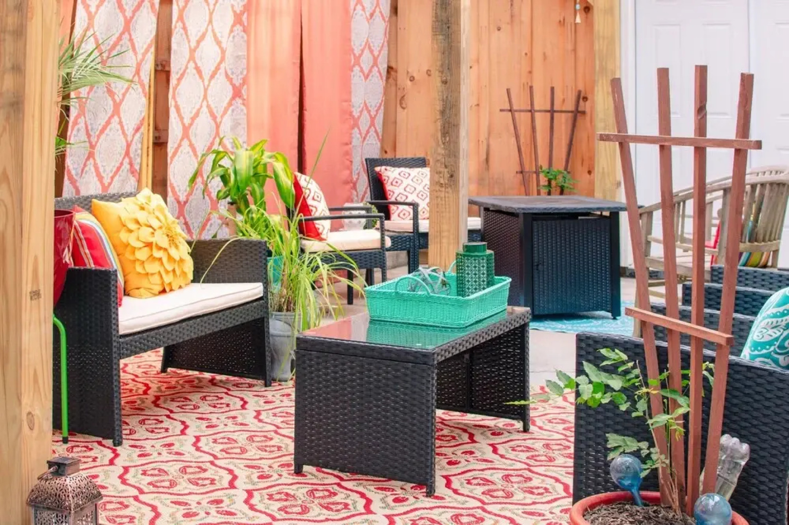 Autumn Leaves, Winter Skis & Board Games: A North