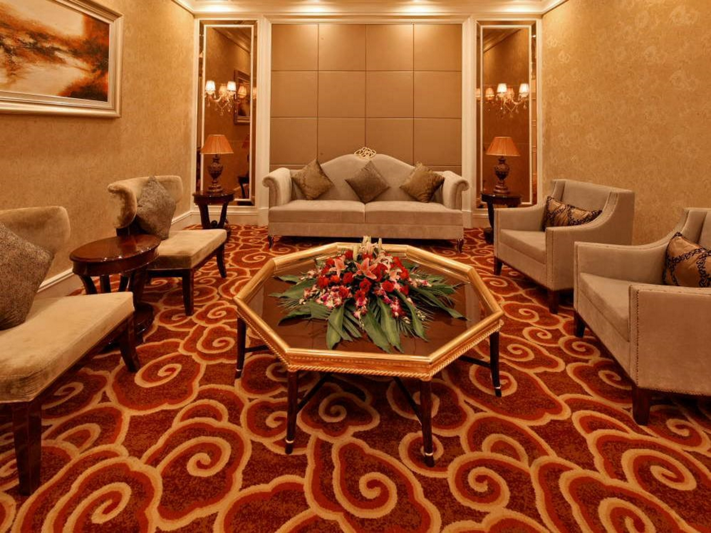 Golden Bauhinia International Hotel