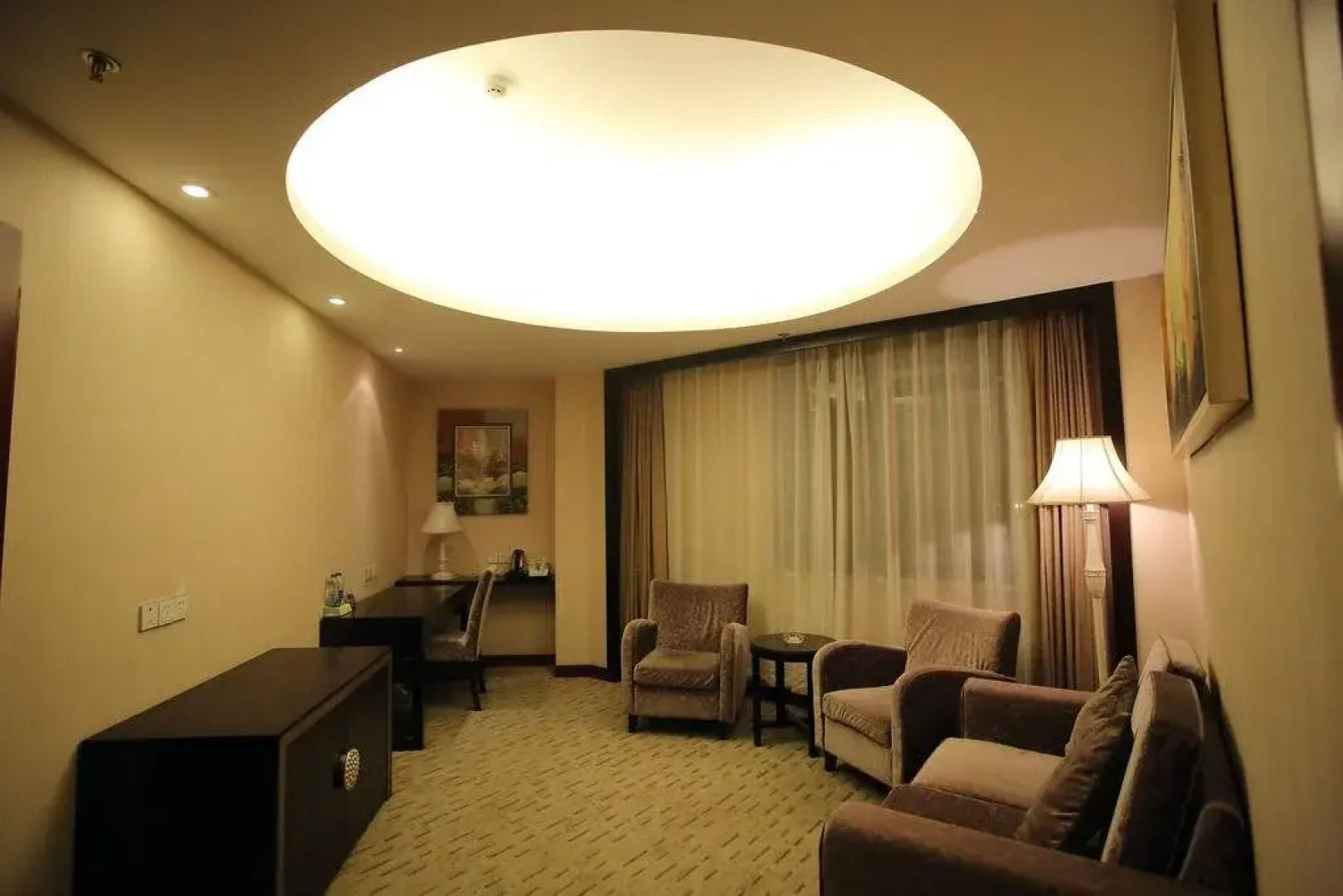Wassim Hotel JiaXing