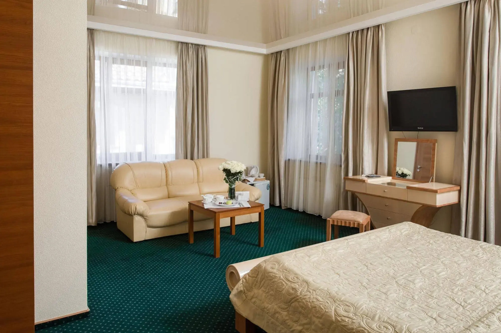 Отель «Одесский Дворик»