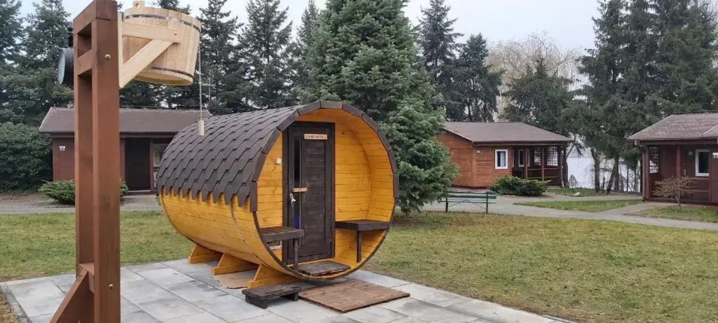 AB Domki nad jeziorem