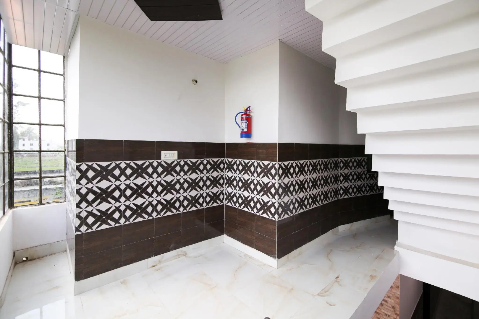 SPOT ON 48633 Hotel Lucky