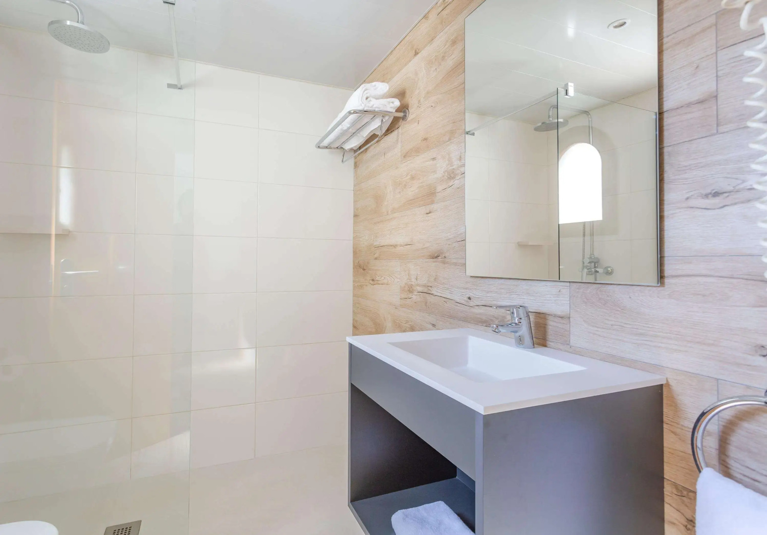 Flipflop Surfing Playa Apartments