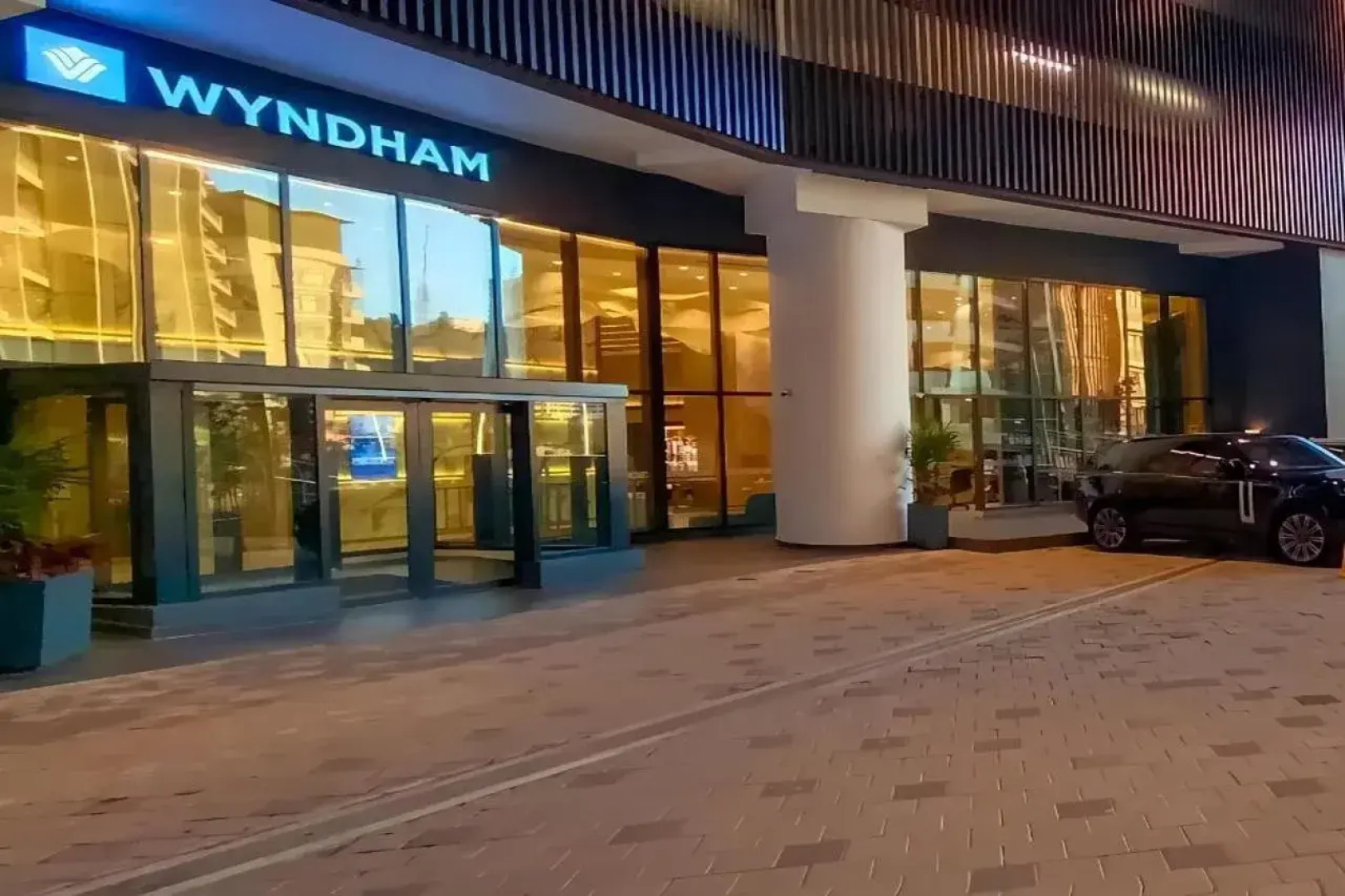 Wyndham Ion Majestic