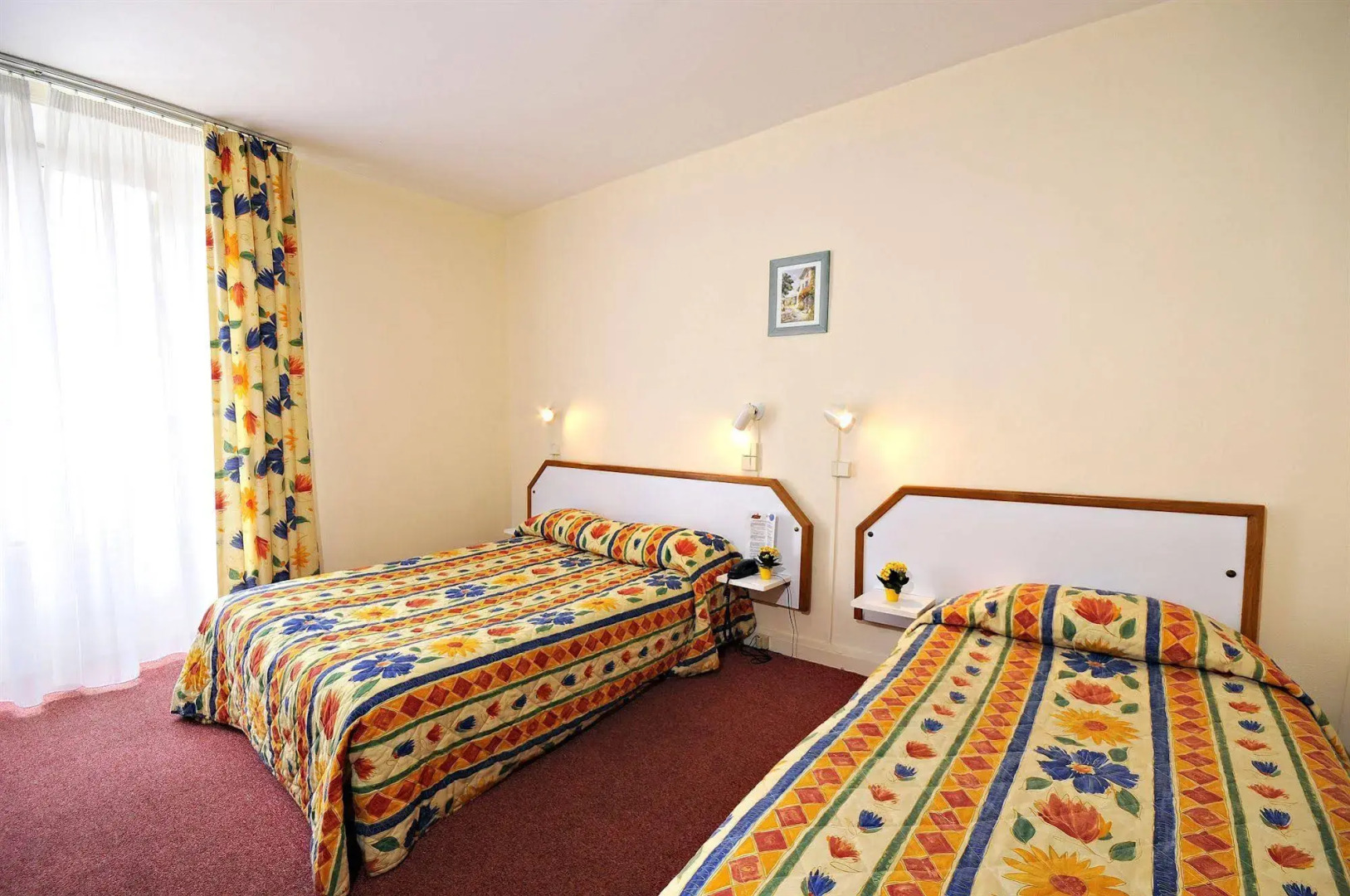 Citôtel le Plat dEtain