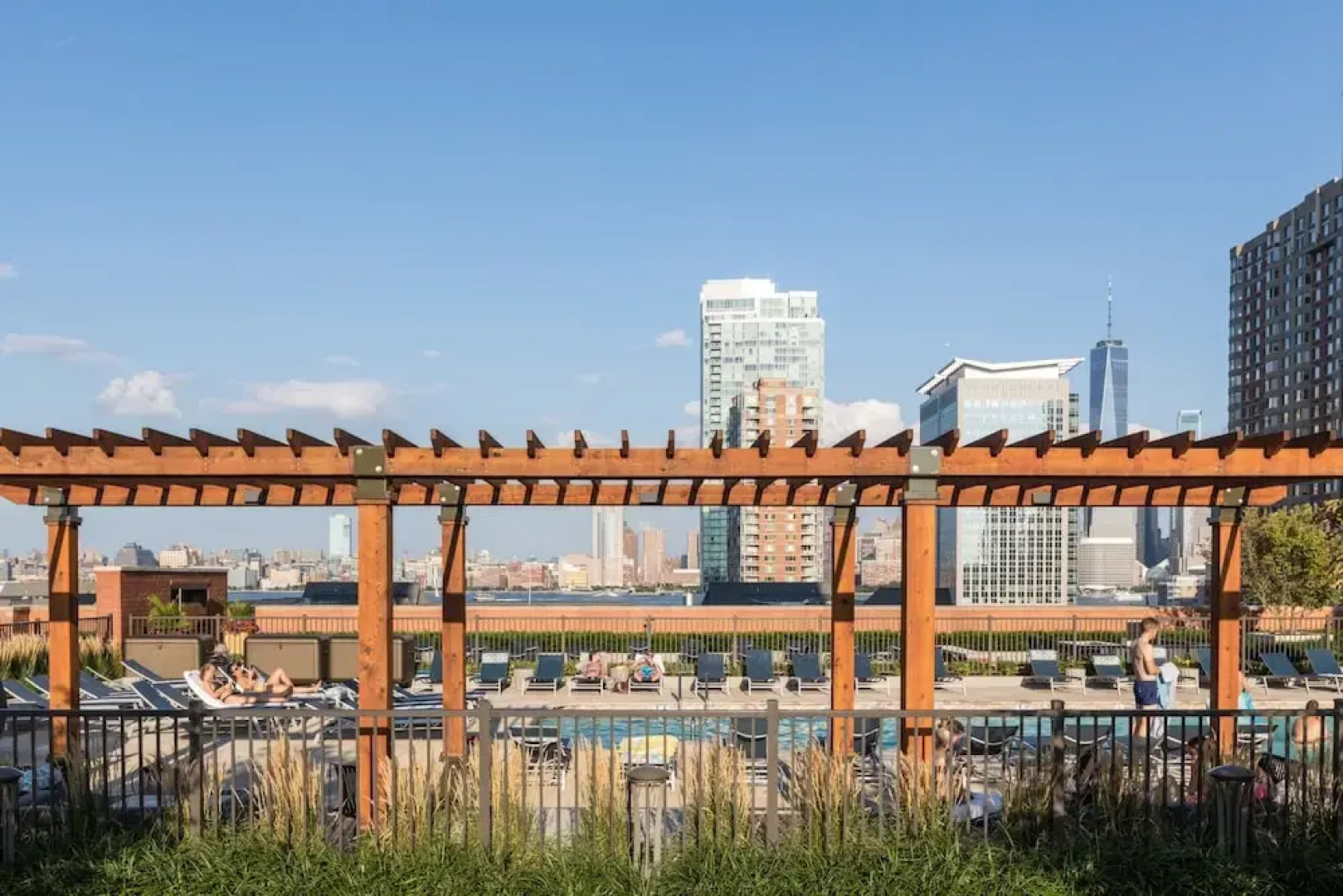 Bluebird Suites near Newport Center