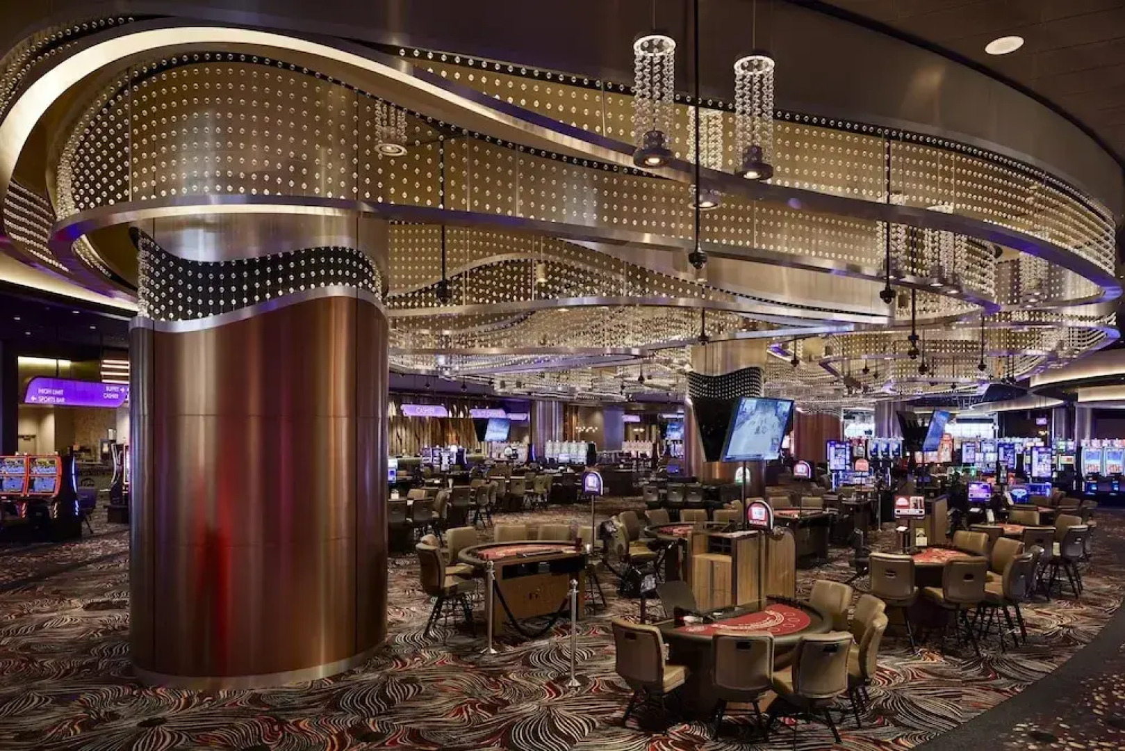 Emerald Queen Hotel and Casino - Tacoma