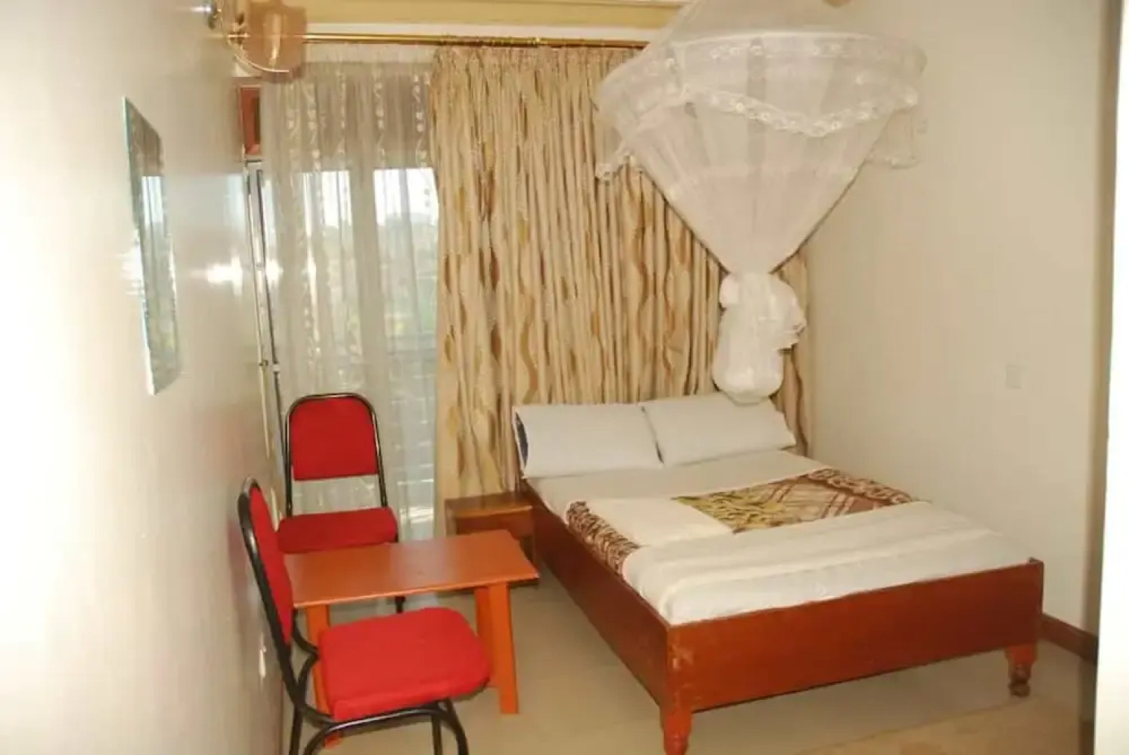 New Palm Royal Hotel