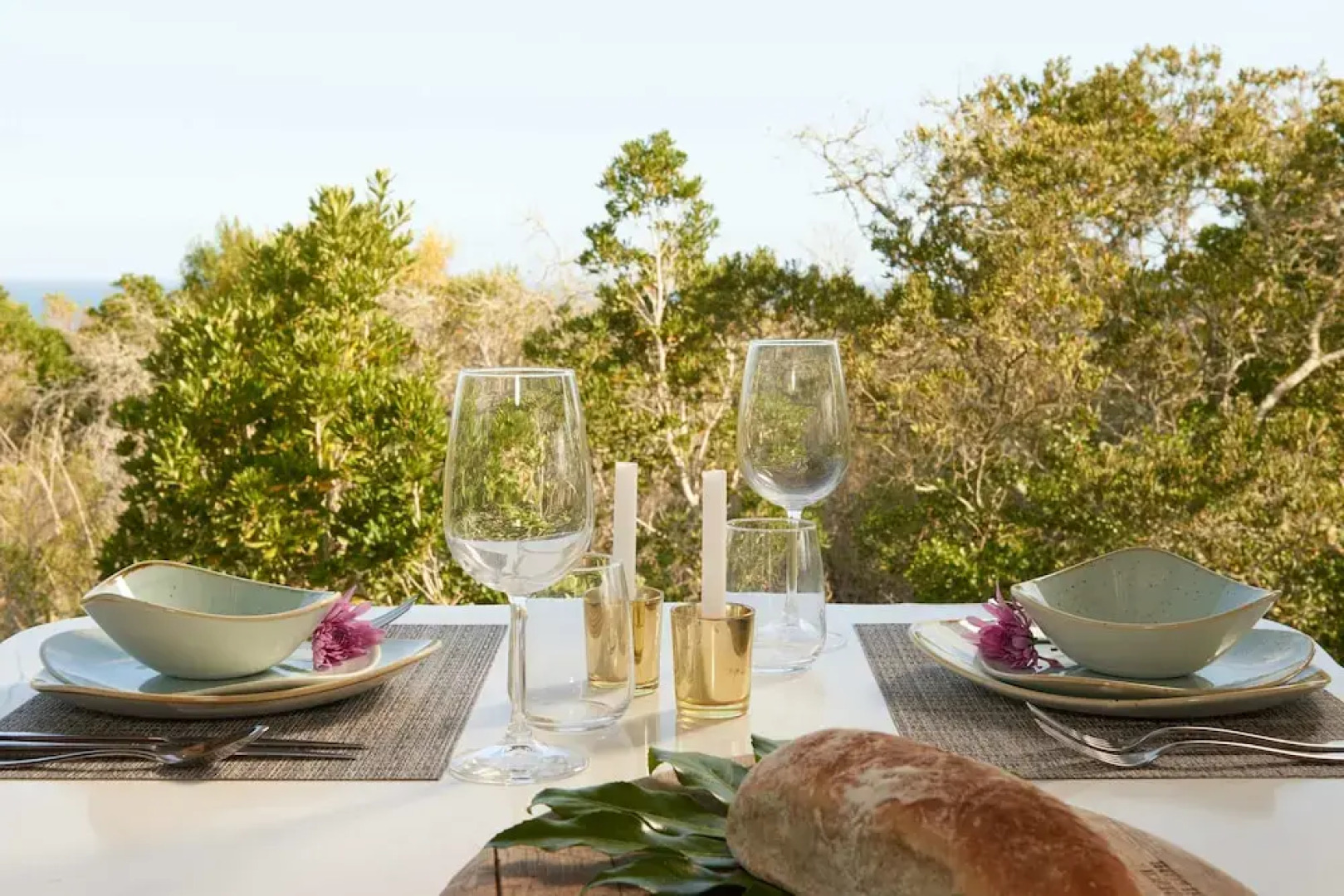 Treedom Villas and Vardos