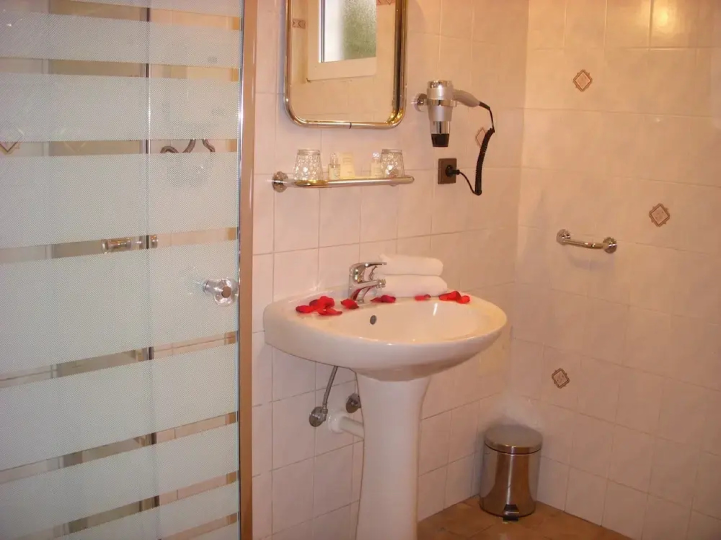 Rezidence Fami De Luxe Design