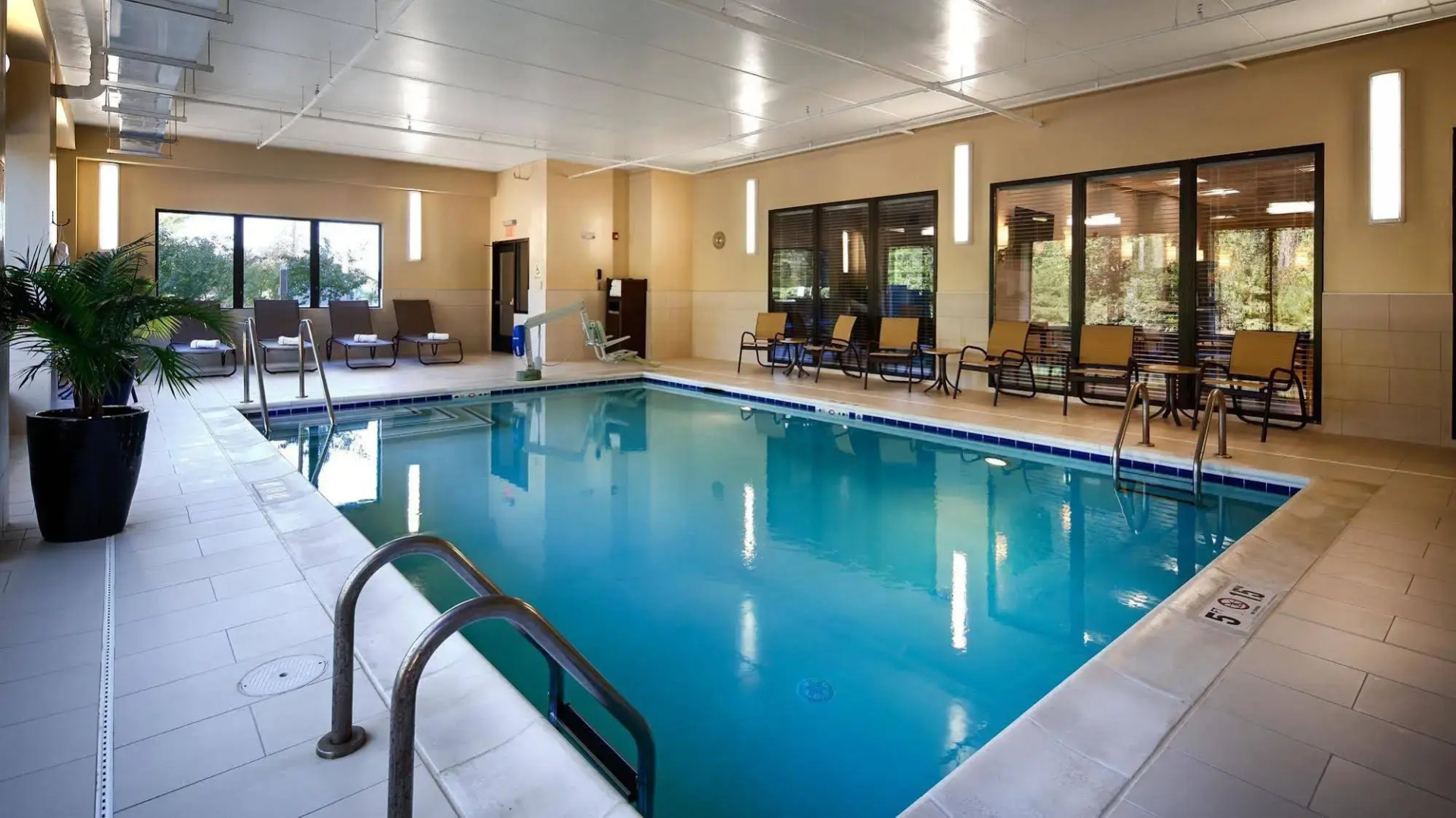 Best Western Plus Thornburg Inn & Suites