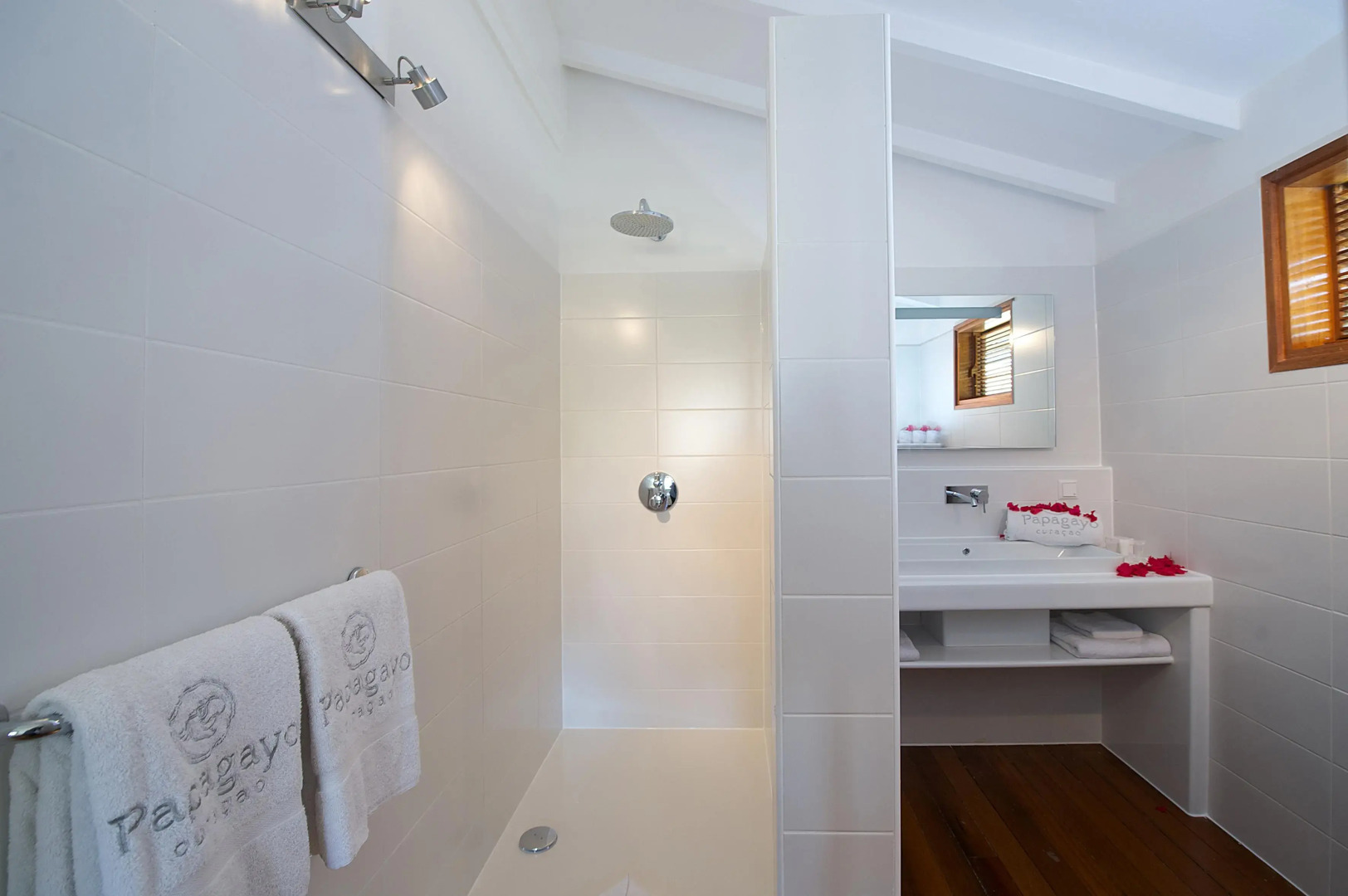 Papagayo Beach Resort