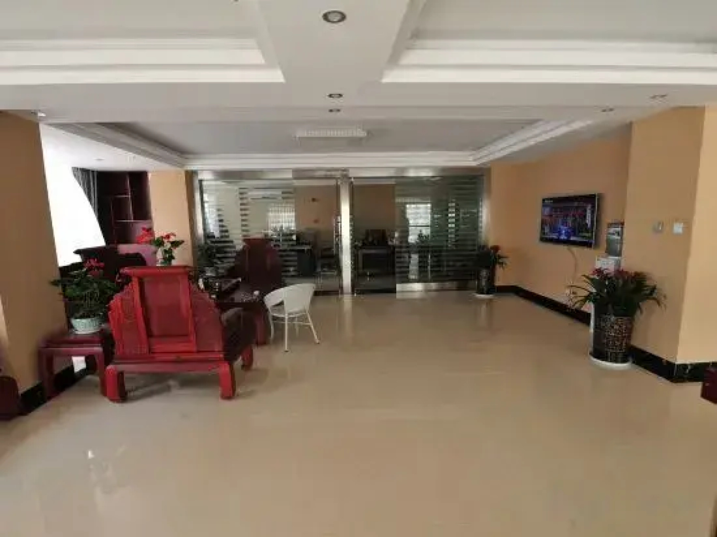 Lifeng Business Hotel