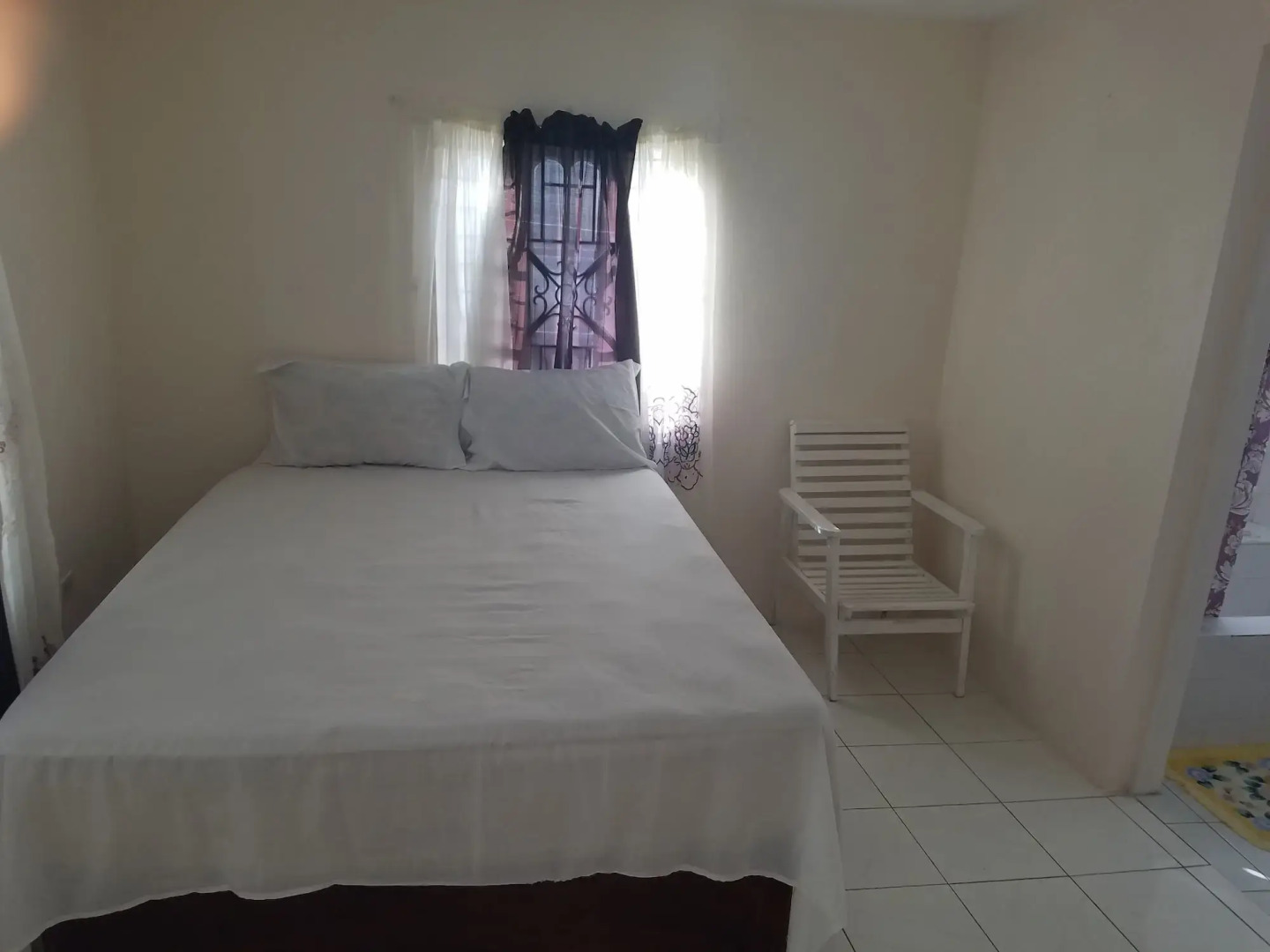 The Cozy Family Inn Guesthouse