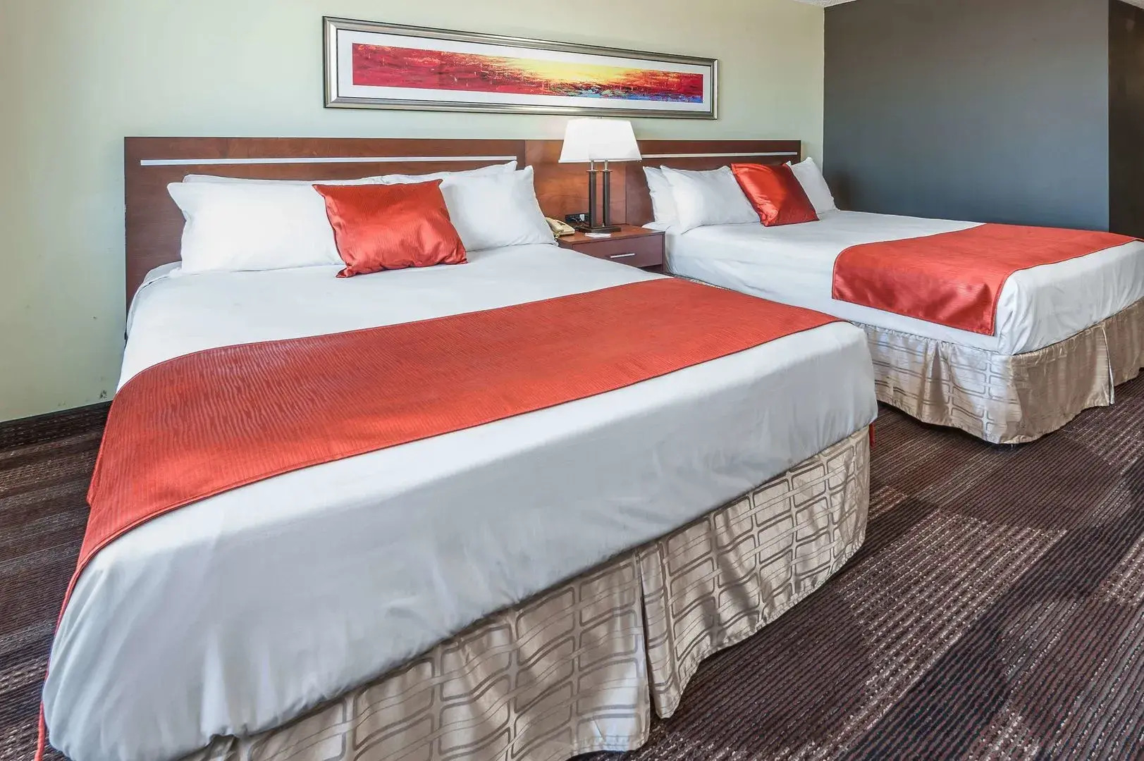 Bedfort Inn & Suites