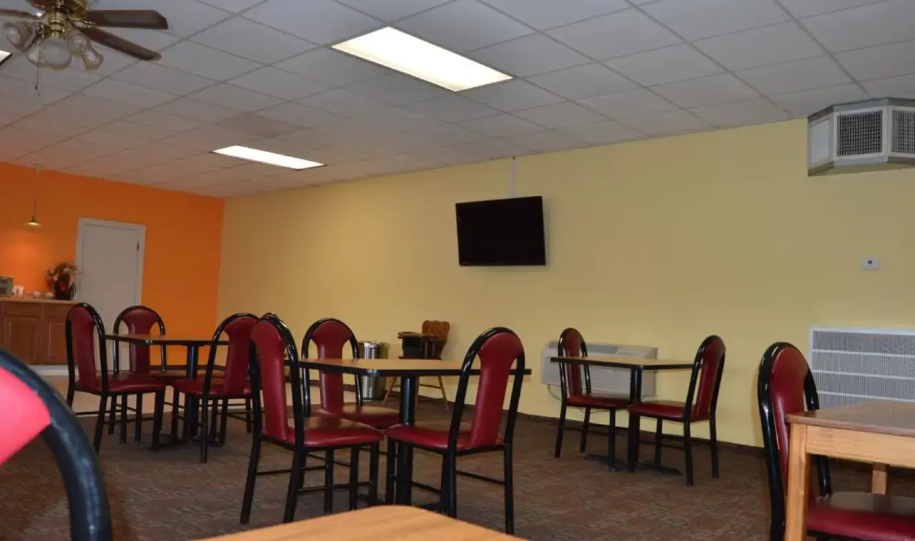 Americas Best Value Inn Tulsa at I-44