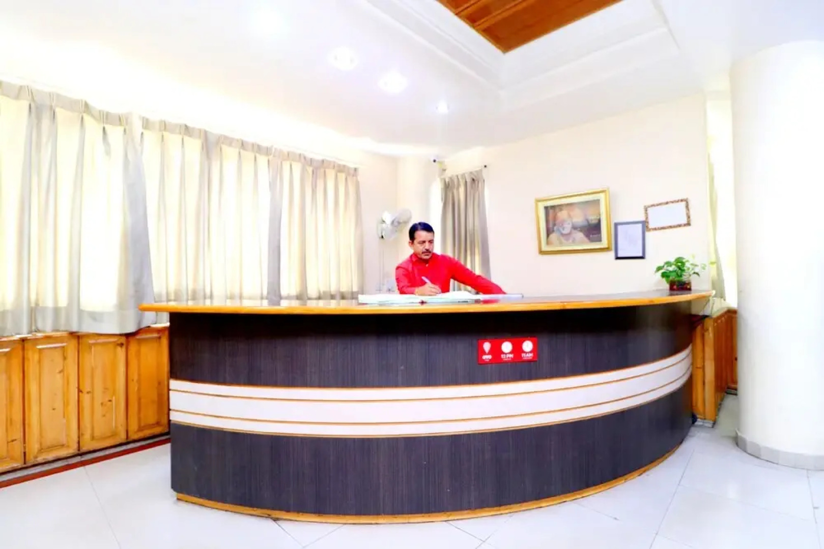 OYO 43237 Hotel Park Inn