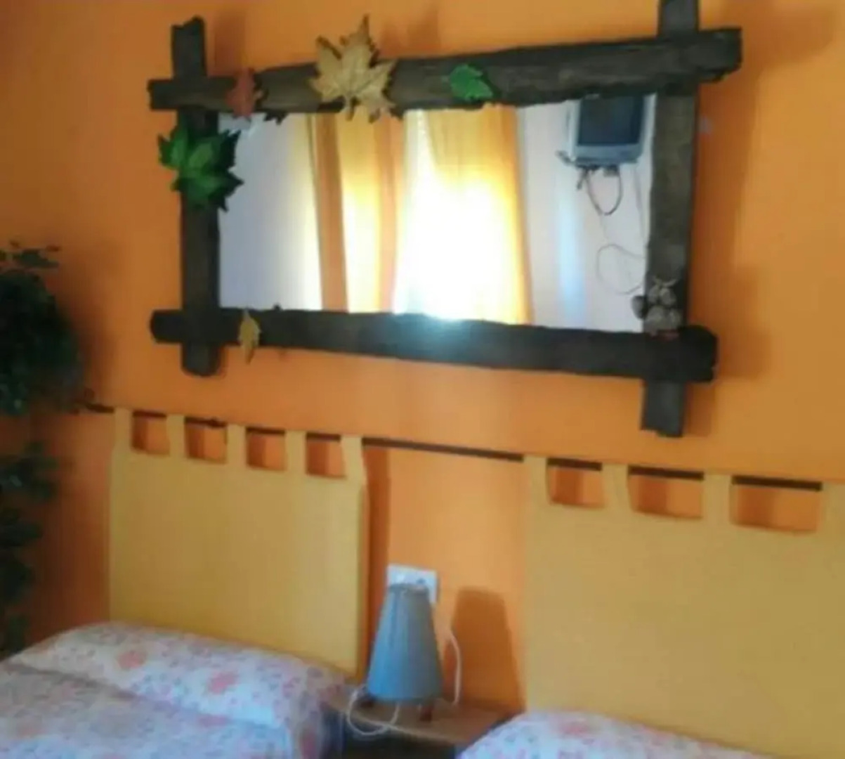 Hostal Apartamentos La Vereda