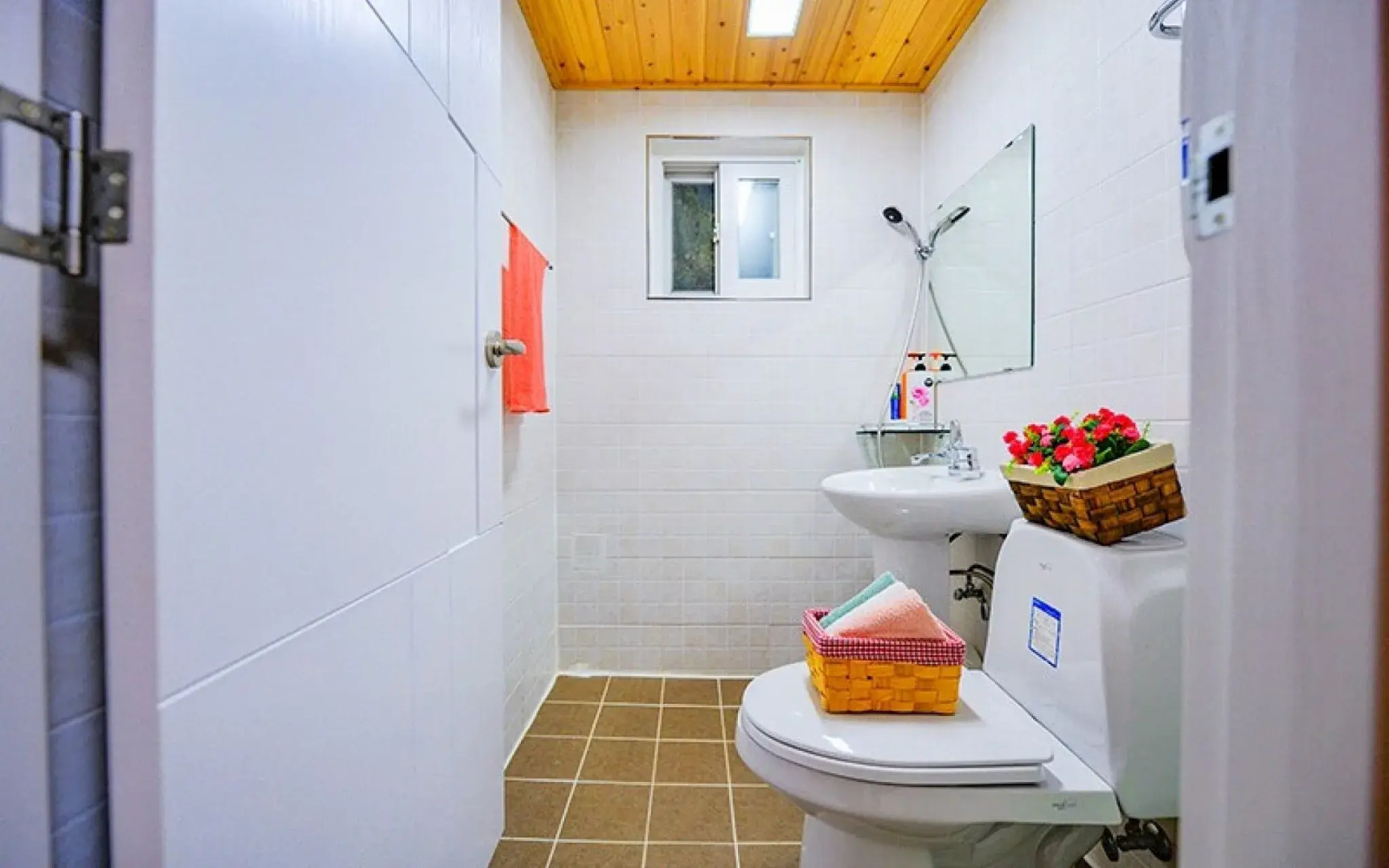 Gurye Seomjingang Pension