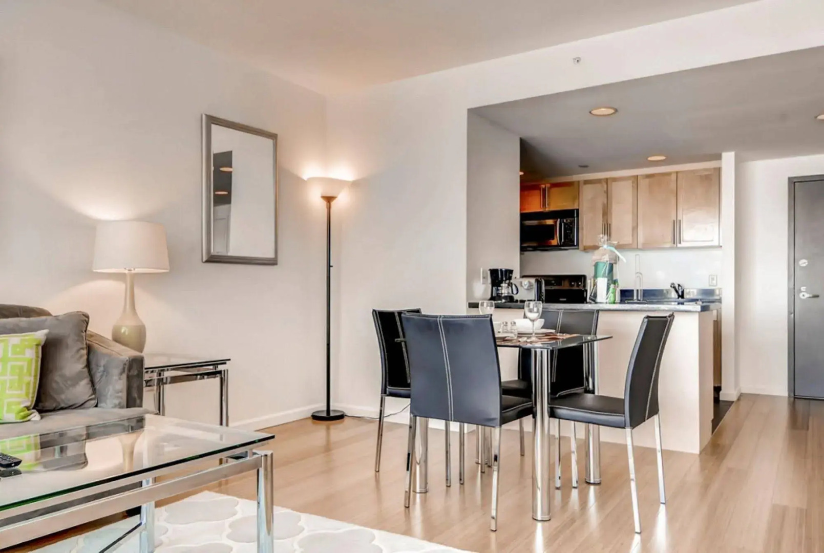 Global Luxury Suites at Kendall West