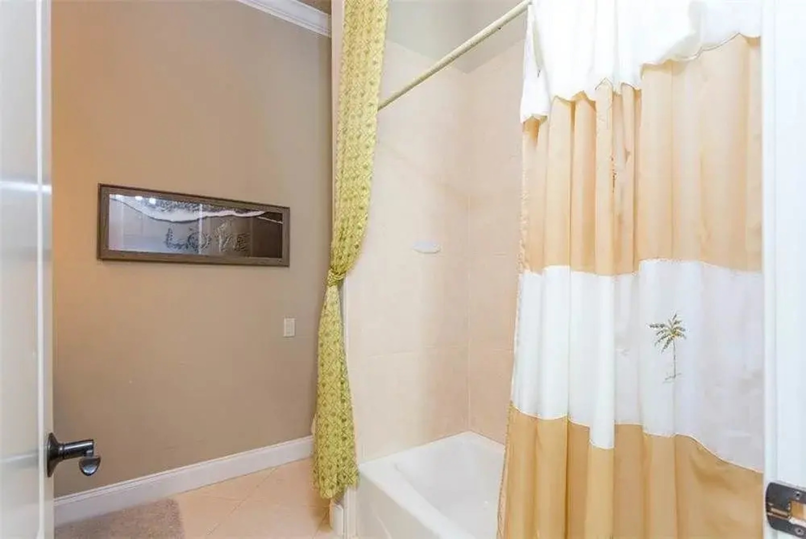 Blue Heron 4 Br home by RedAwning