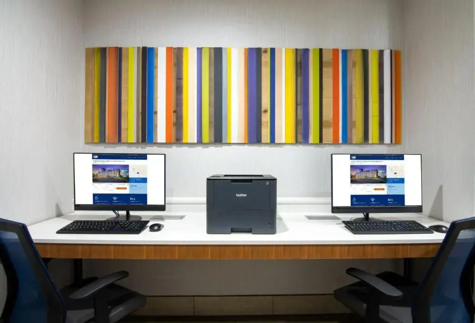 Holiday Inn Express & Suites Coon Rapids - Blaine Area