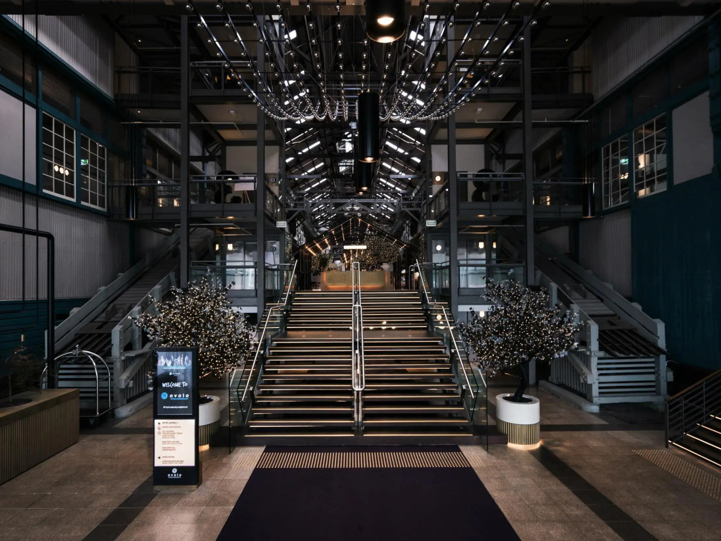 Ovolo Sydney Woolloomooloo, a Wyndham Hotel