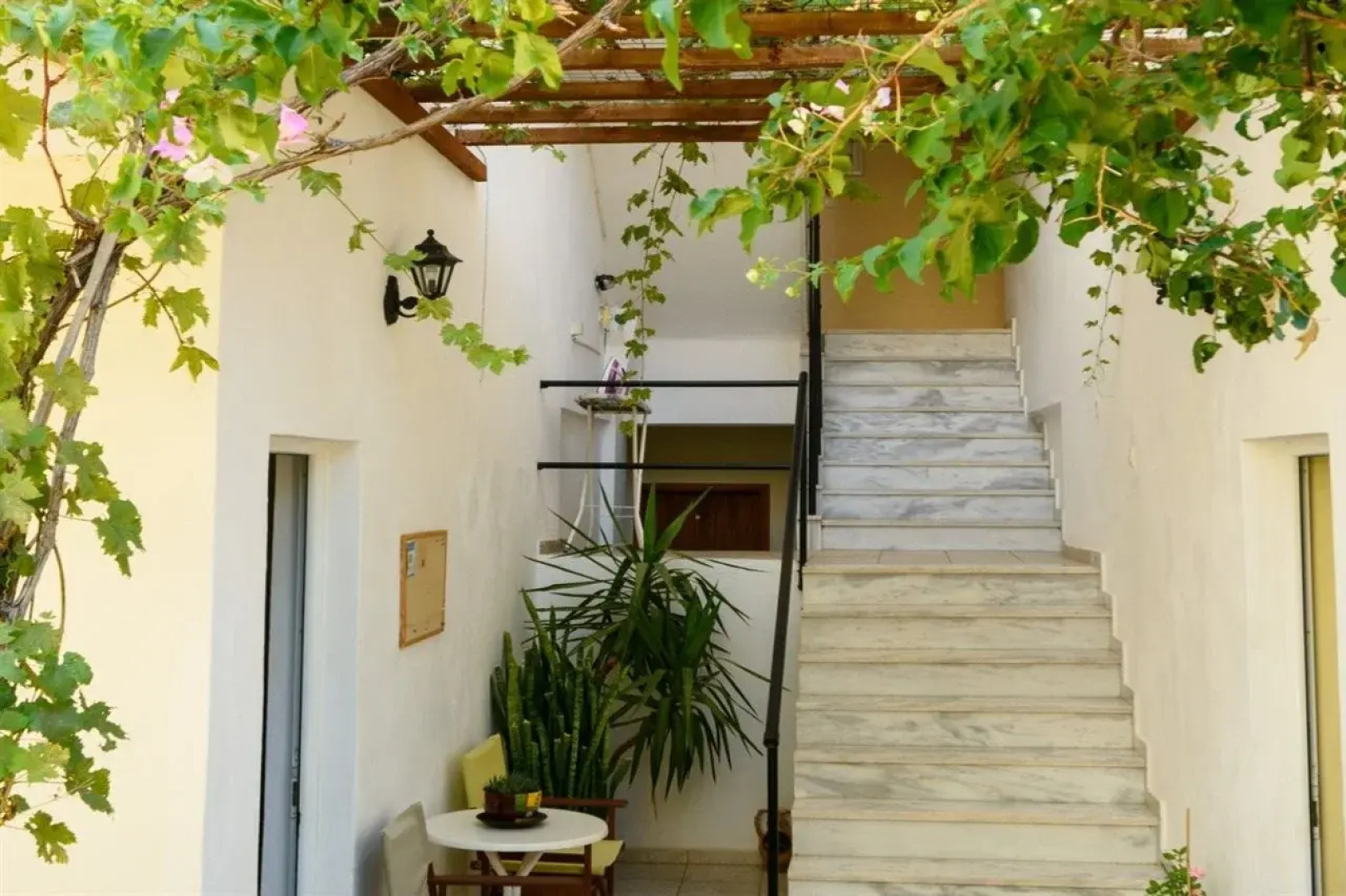 Argyro Apartments and Studios