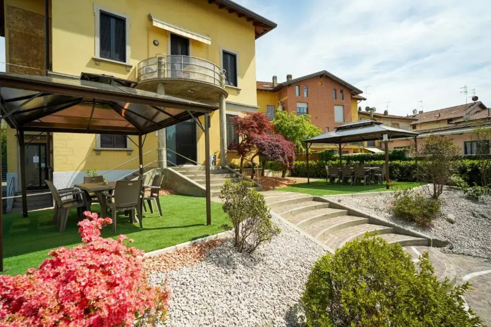 [Dalia Suite] Leonardo Academy, MXP & Lakes