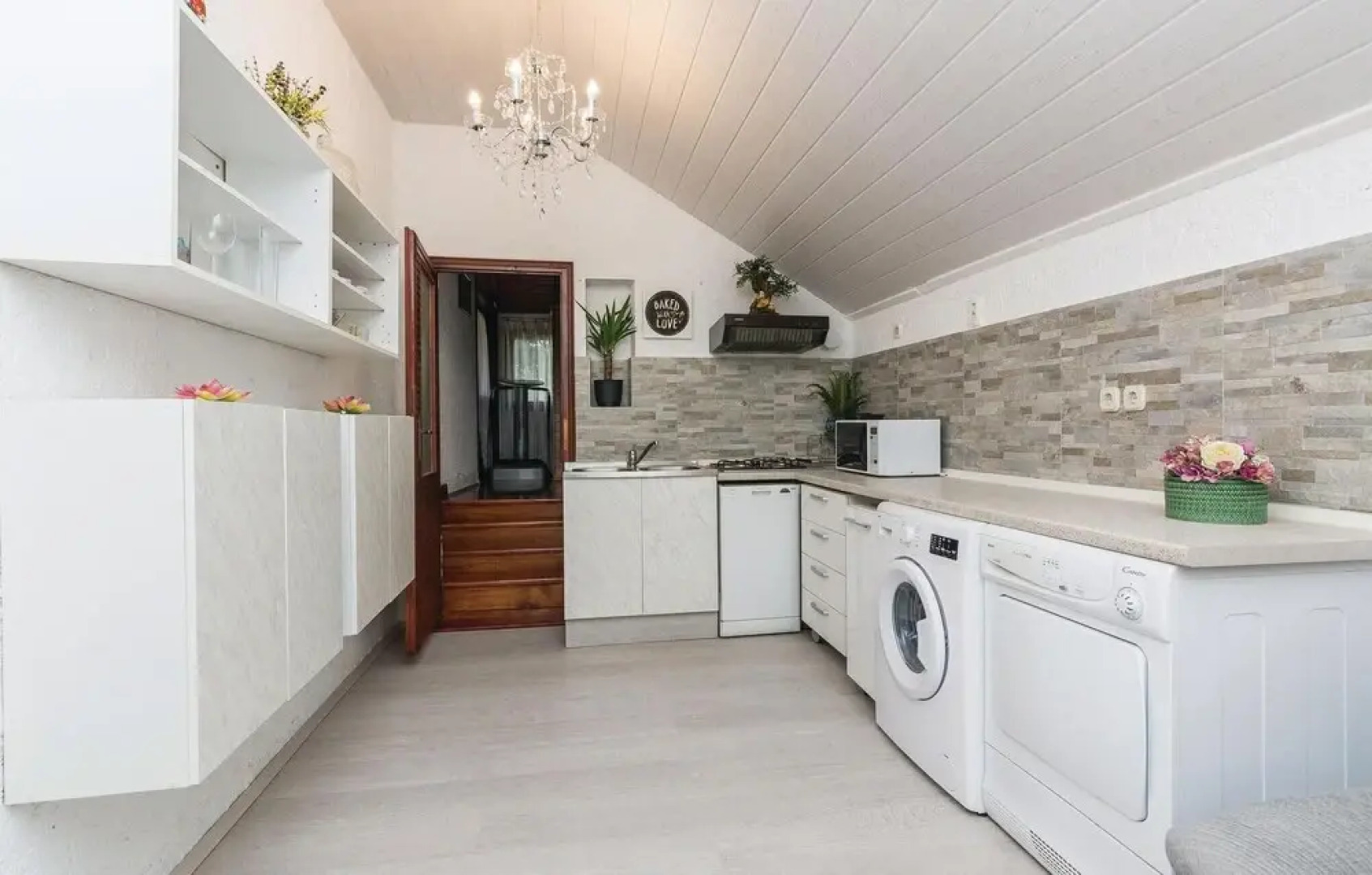 Amazing Home in Kozino With Wifi and 5 Bedrooms