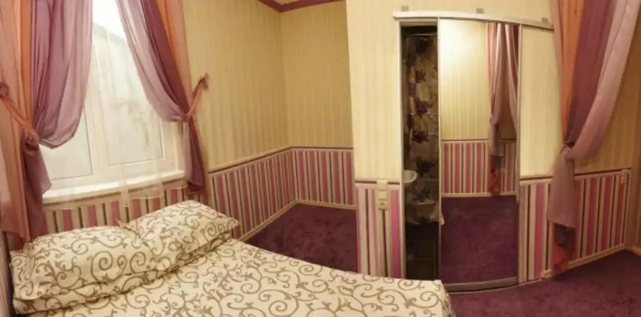 Гостиница «Зирка»