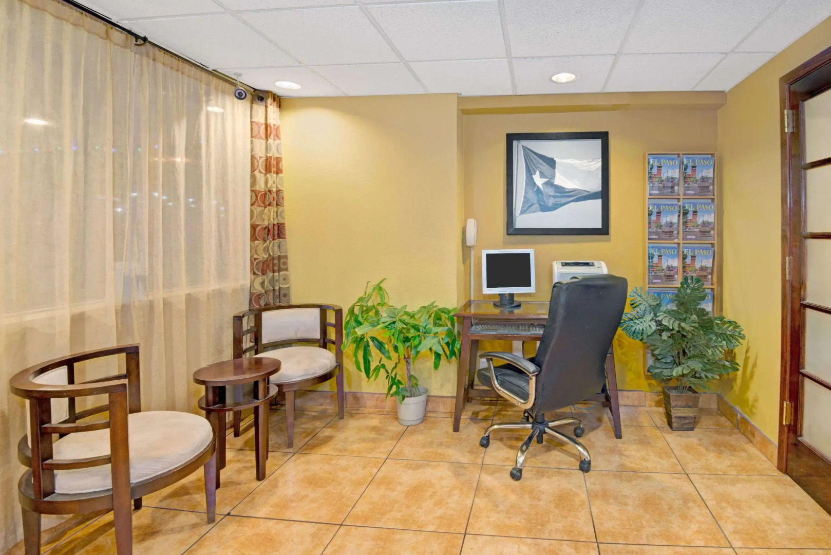 Super 8 by Wyndham El Paso Airport