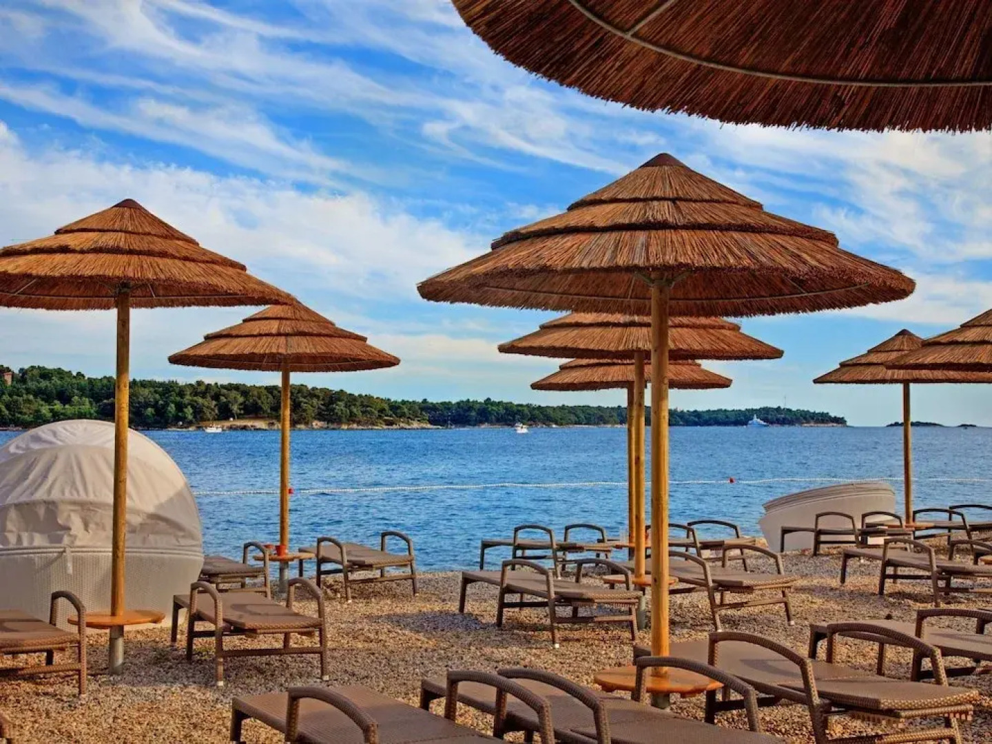 Villa in Vabriga With Private Pool & Garden