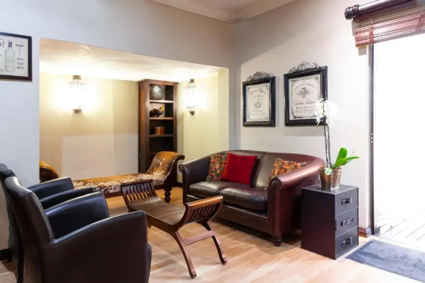 InnJoy Boutique Hotel