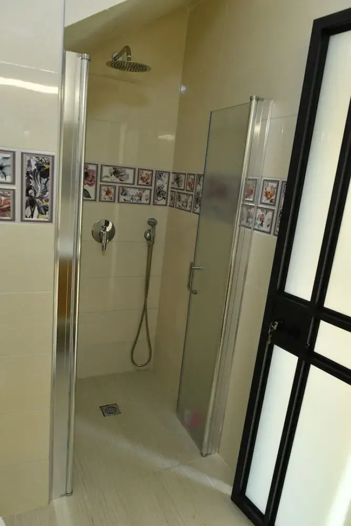 Shlomo Cabins Boutique