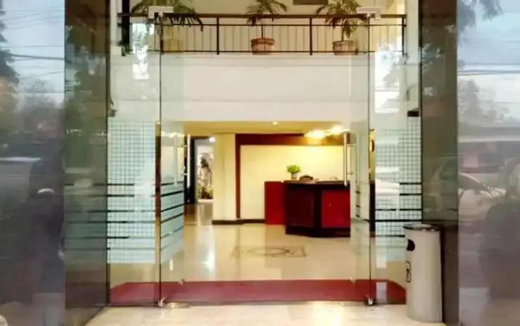 Yuta Hotel