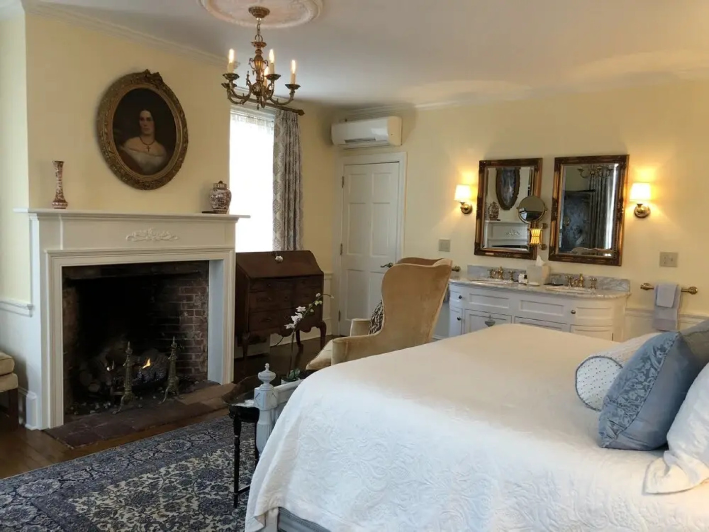 Inn By The Bandstand