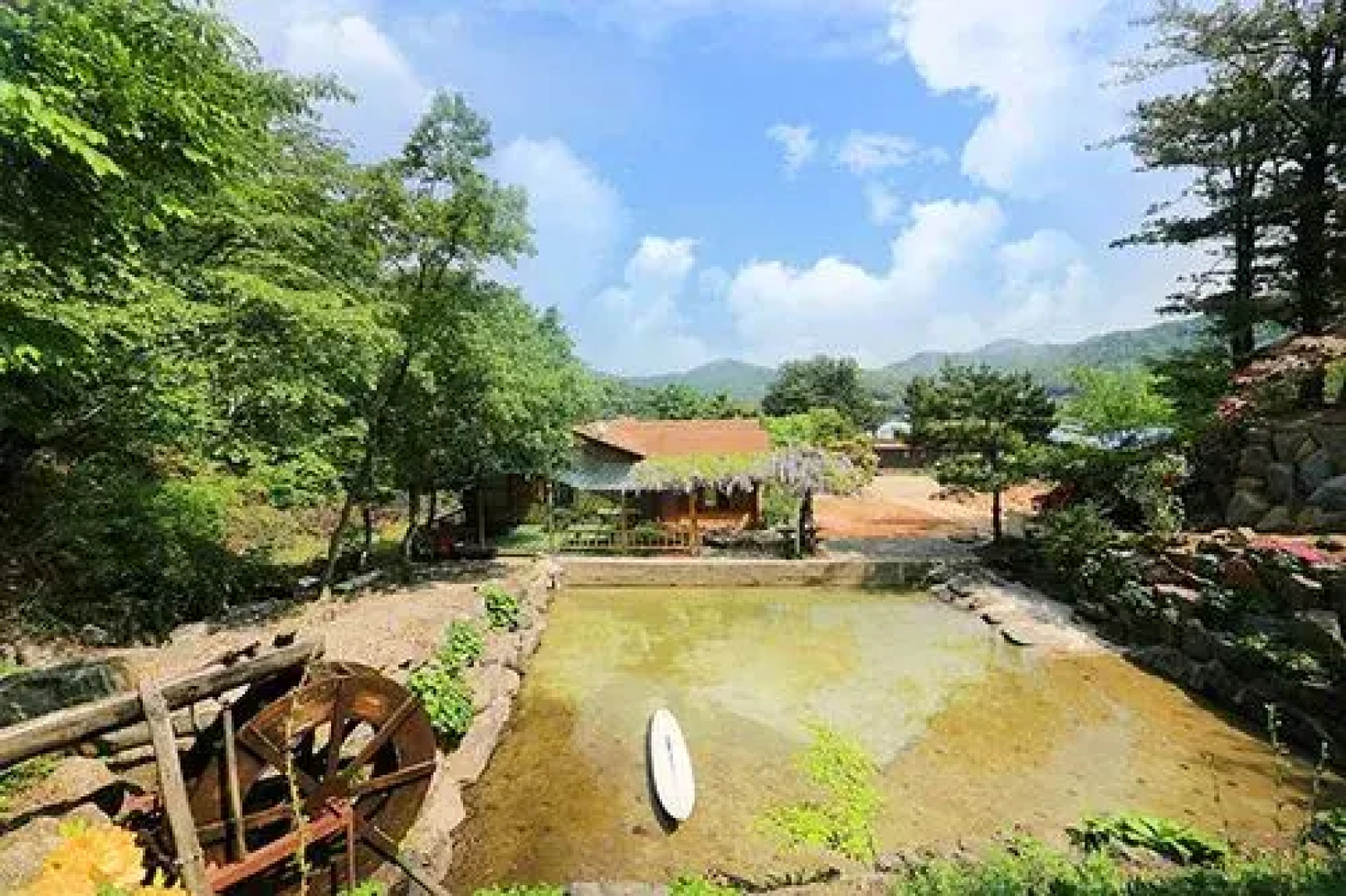 Yangpyeong Cheonnyeoncho Hanok Pension