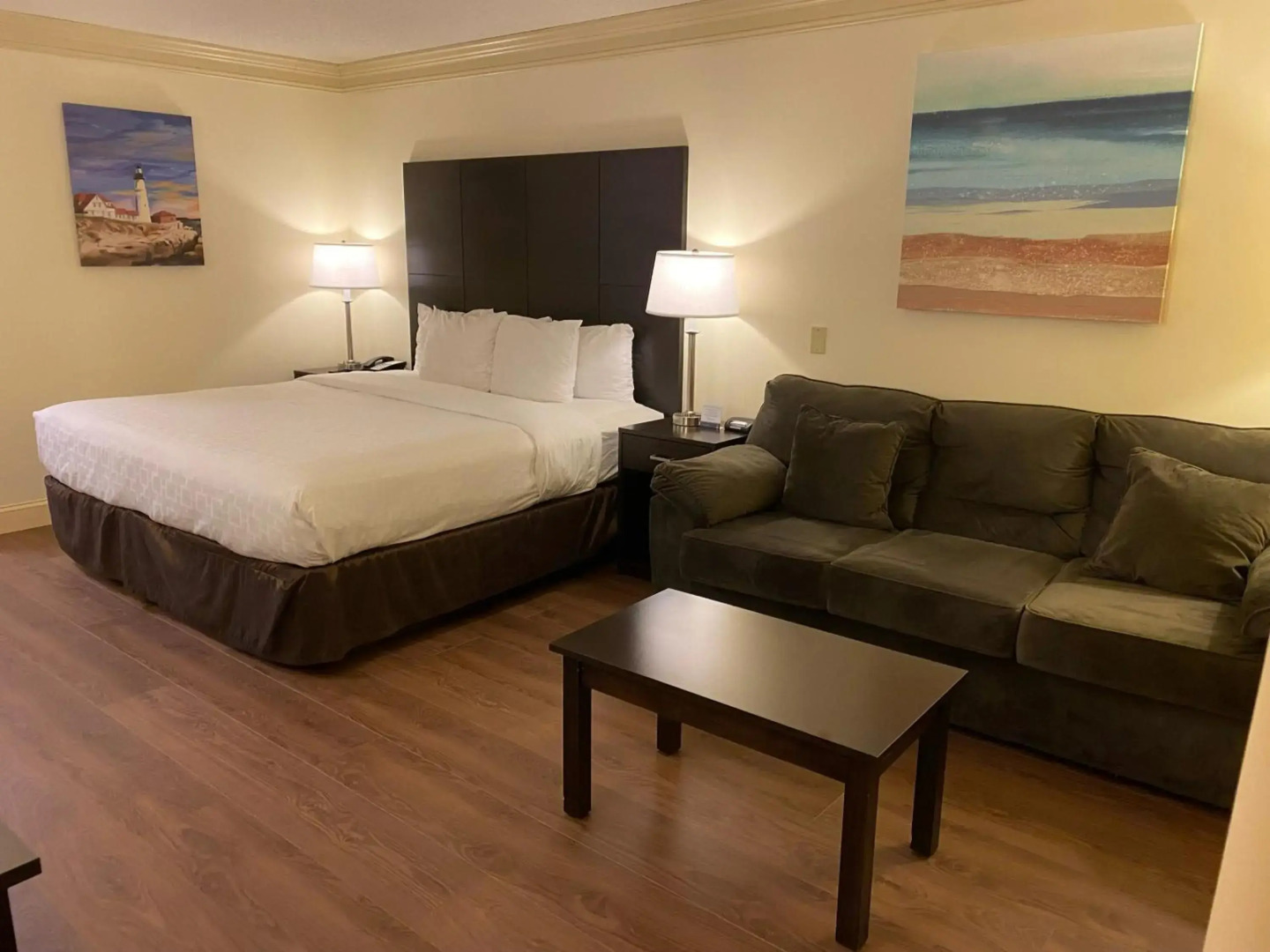 Clarion Hotel & Conference Center