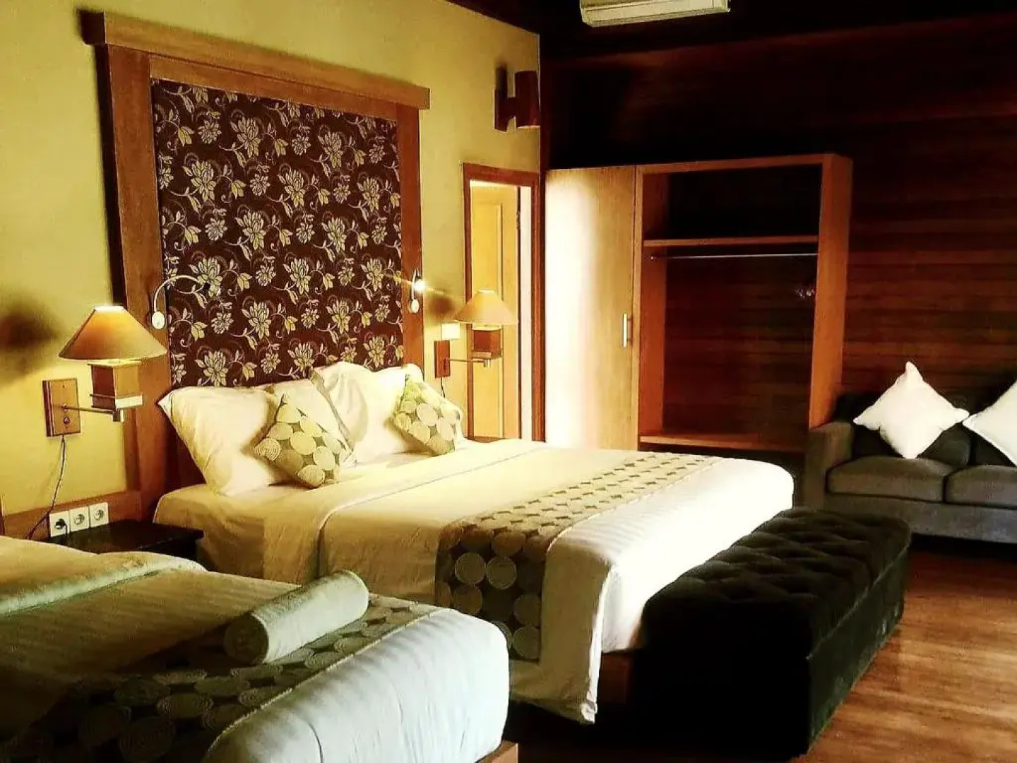 Kencana Garden Bungalow