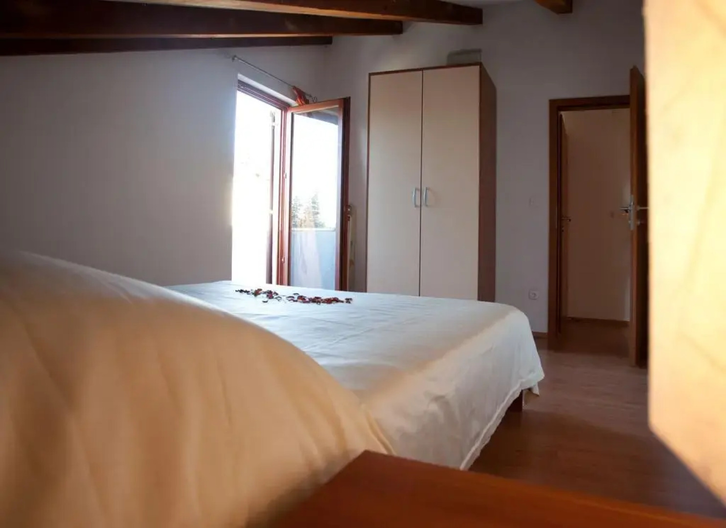 Jees Exclusive Apartments