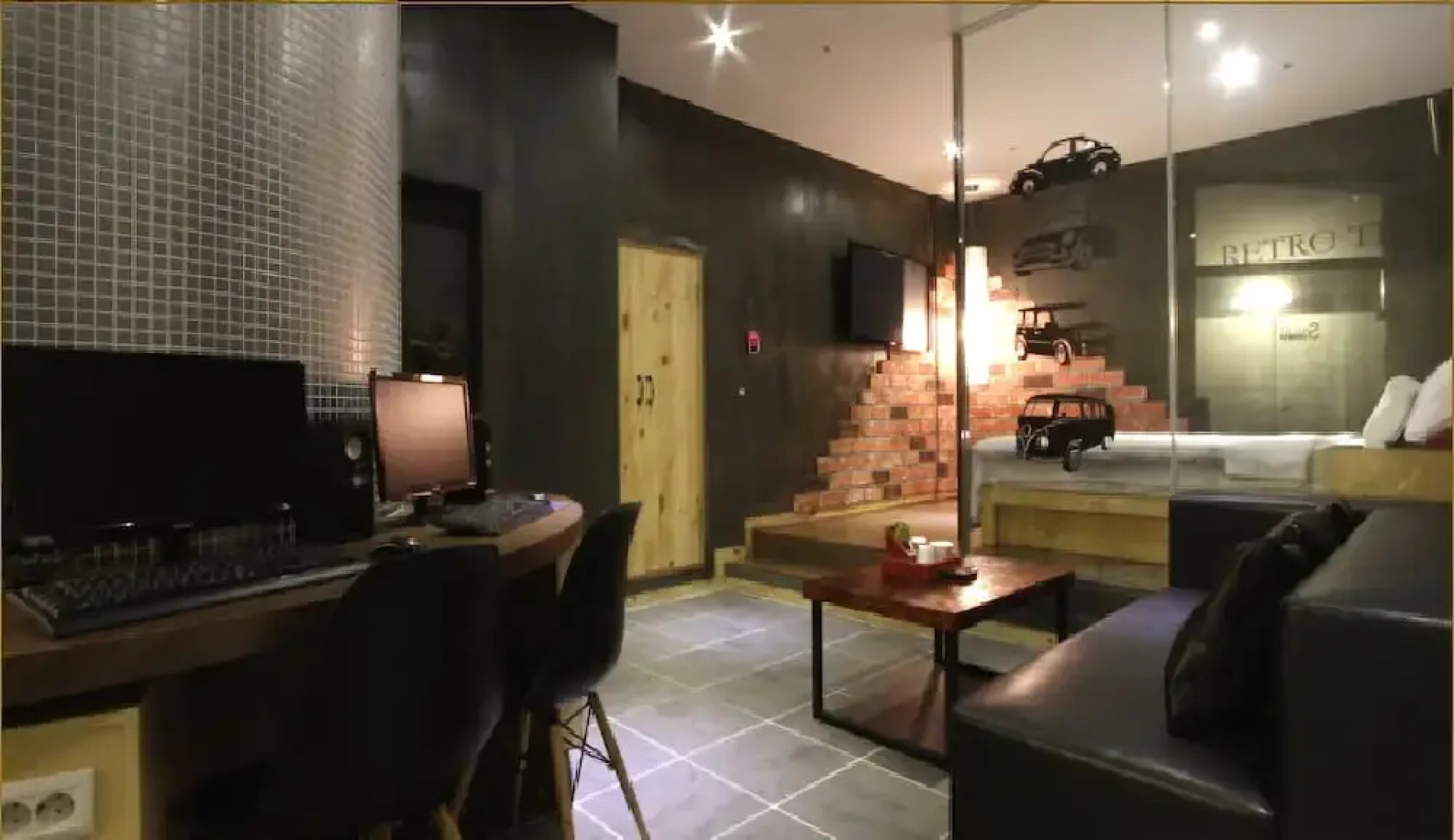 Secret Hotel Hwaseong