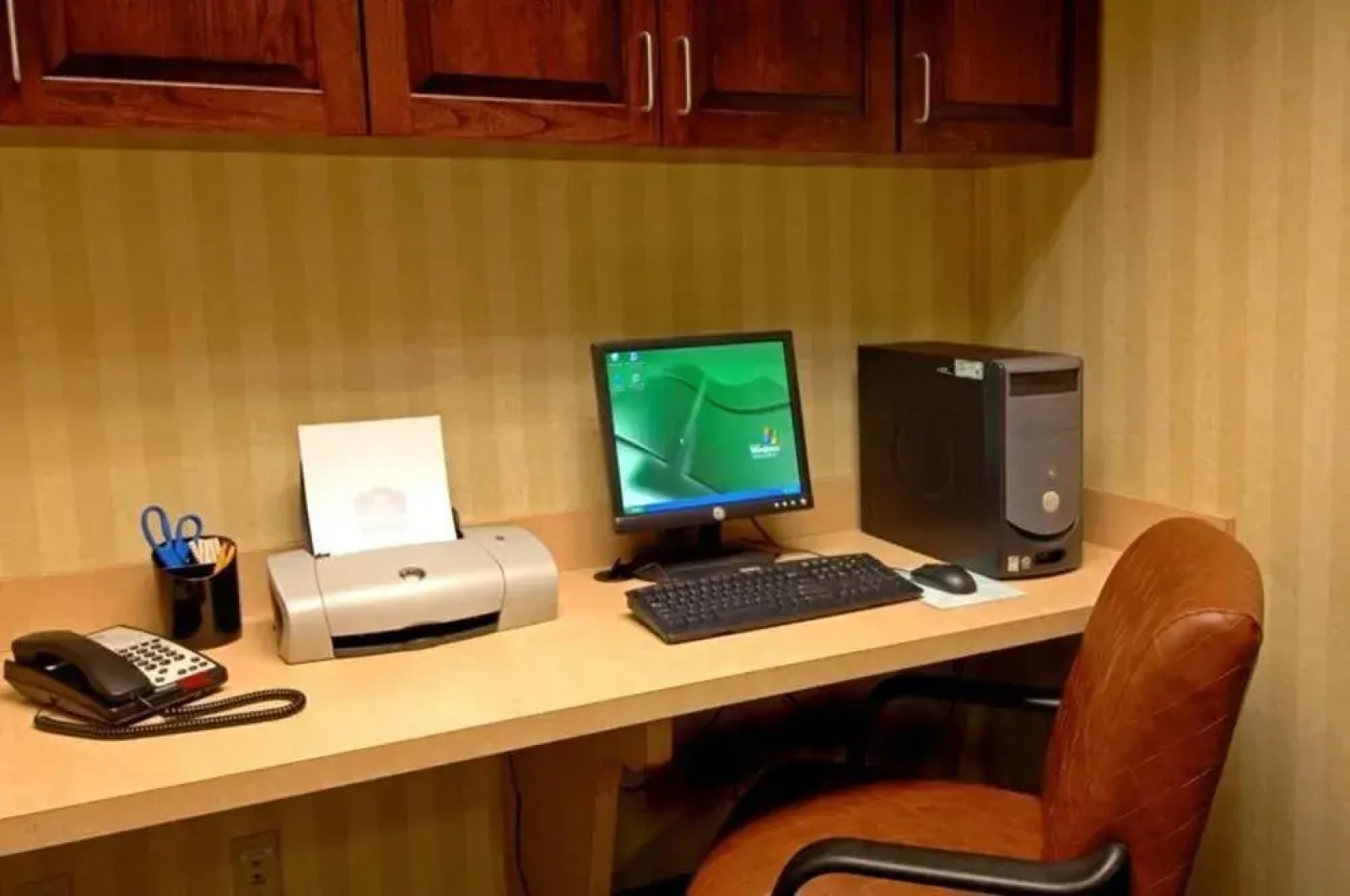 Holiday Inn Express & Suites Williamstown - Glassboro