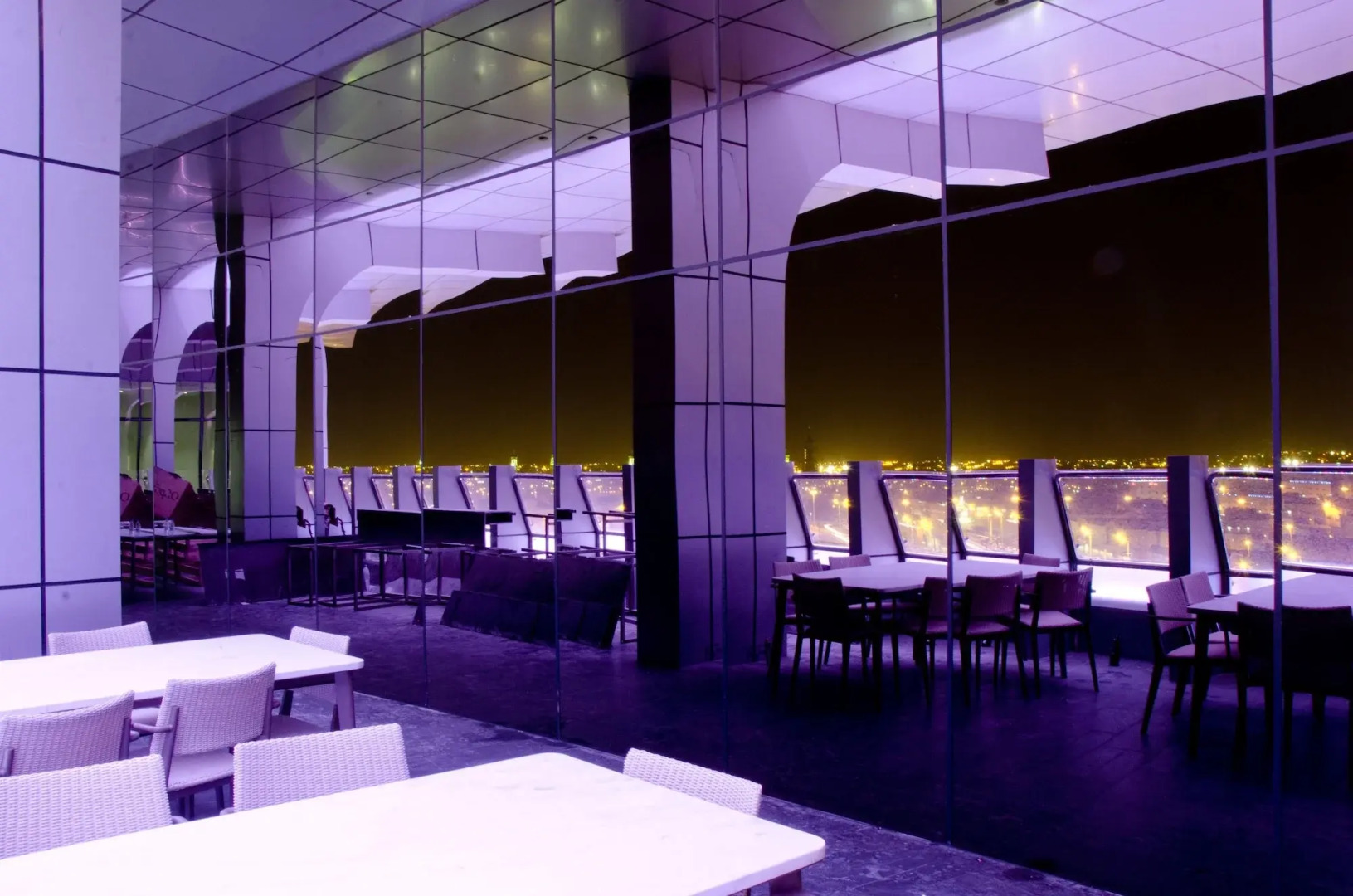 Bayat Hotels Company