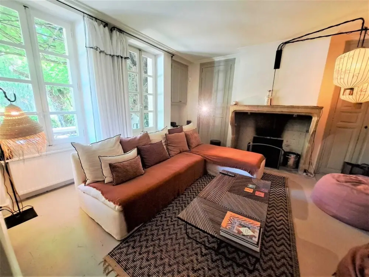 Villa Maillane 18th Century Residence Completely Renovated