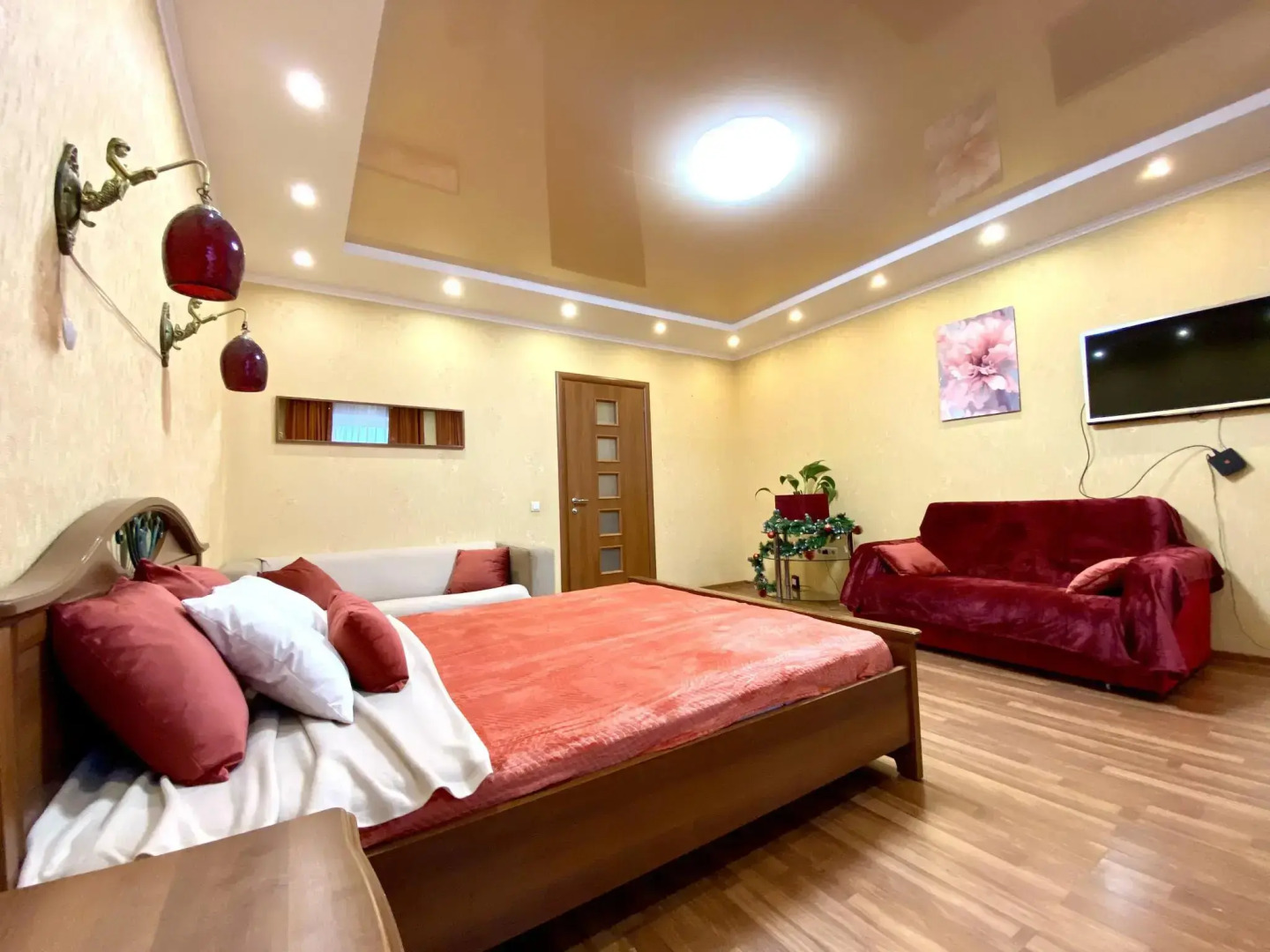 Compass (Компасс) на улице Первомайская